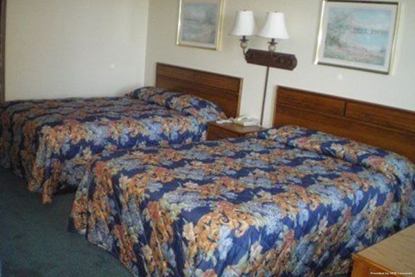 RELAX INN (Morton)